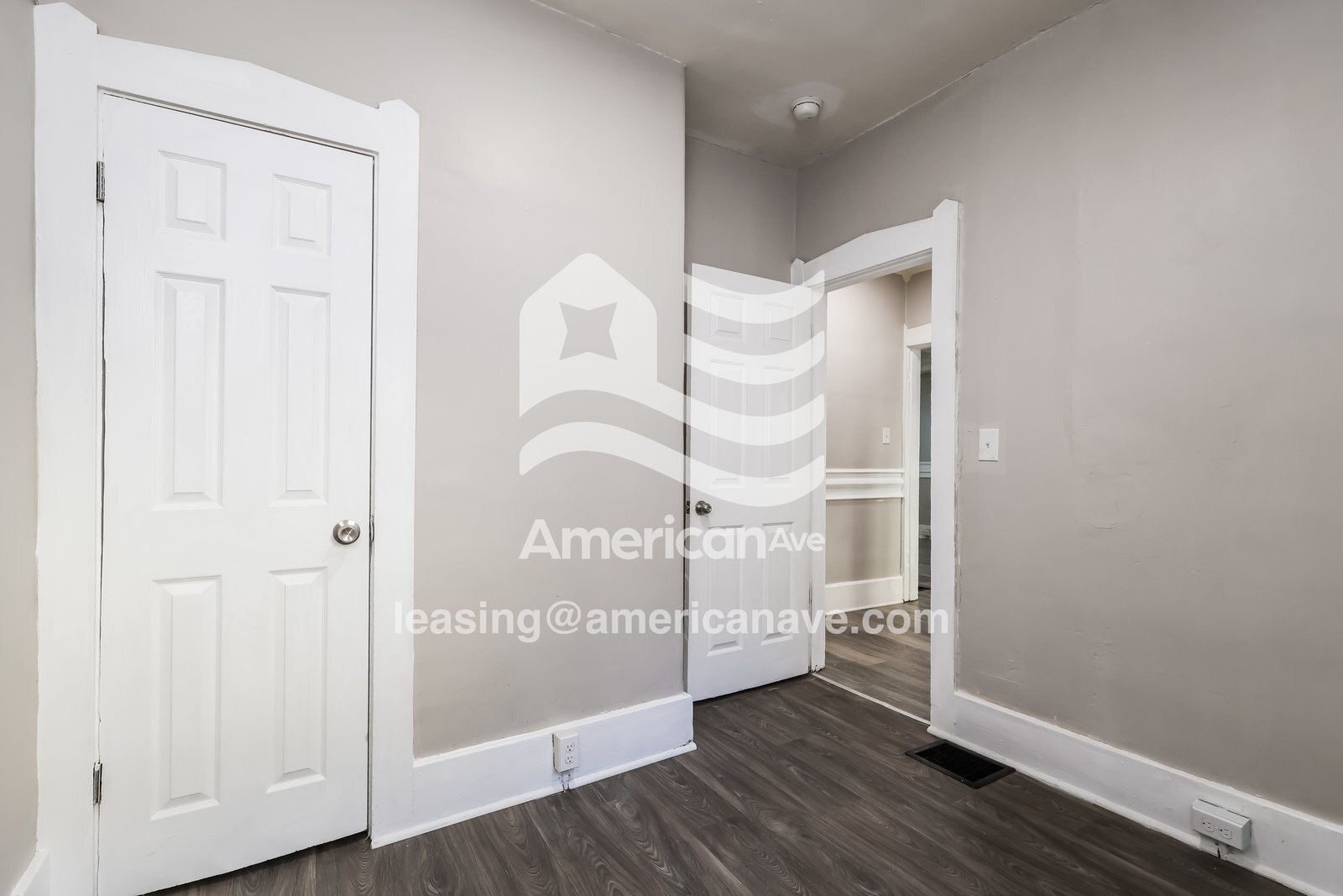 Building Photo - 2123 W Lee St