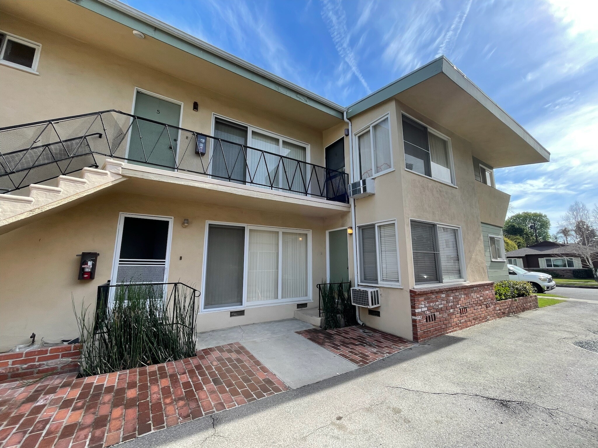 Building Photo - 14333 Albers St