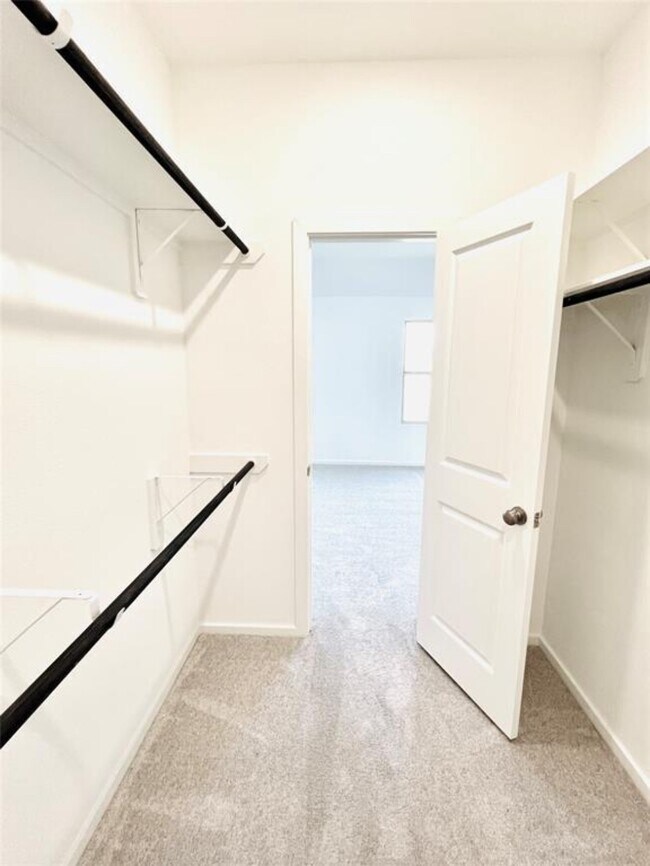 Building Photo - 22445 Mountain Pne Dr