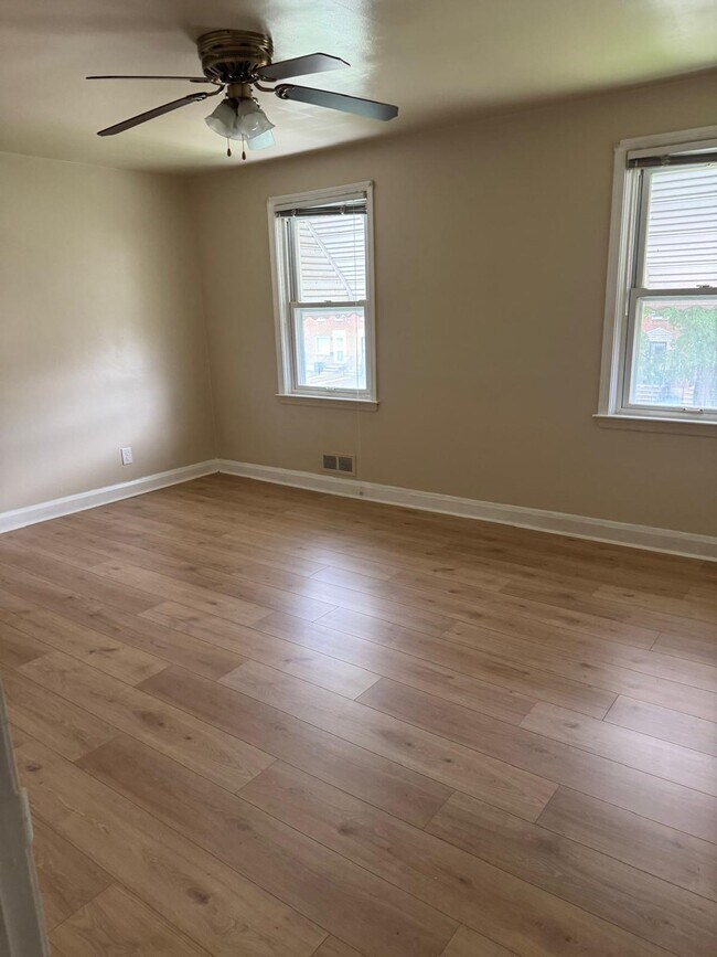 Building Photo - 4413 Parkton St