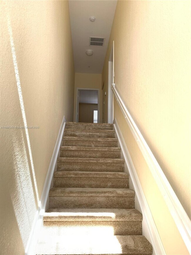 Building Photo - 1044 SW 147th Ave
