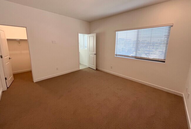 Building Photo - 2837 W Eagle Talon Trail