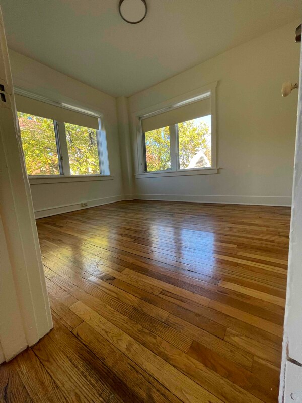 Building Photo - 45 W 11th Ave