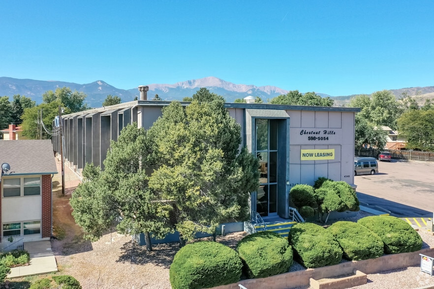 Chestnut Hills Colorado Springs, CO Apartment Finder