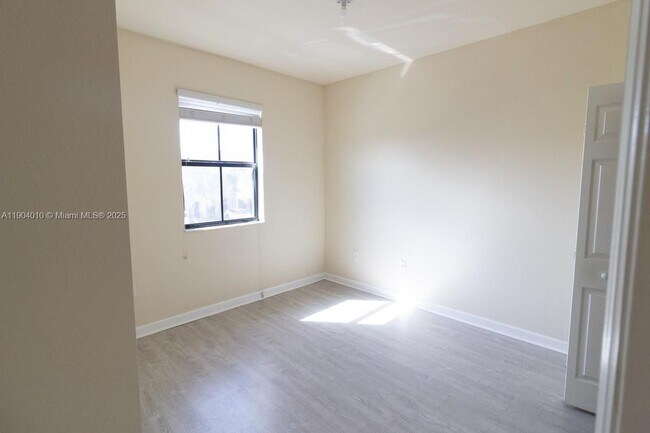 Building Photo - 11765 SW 238th St