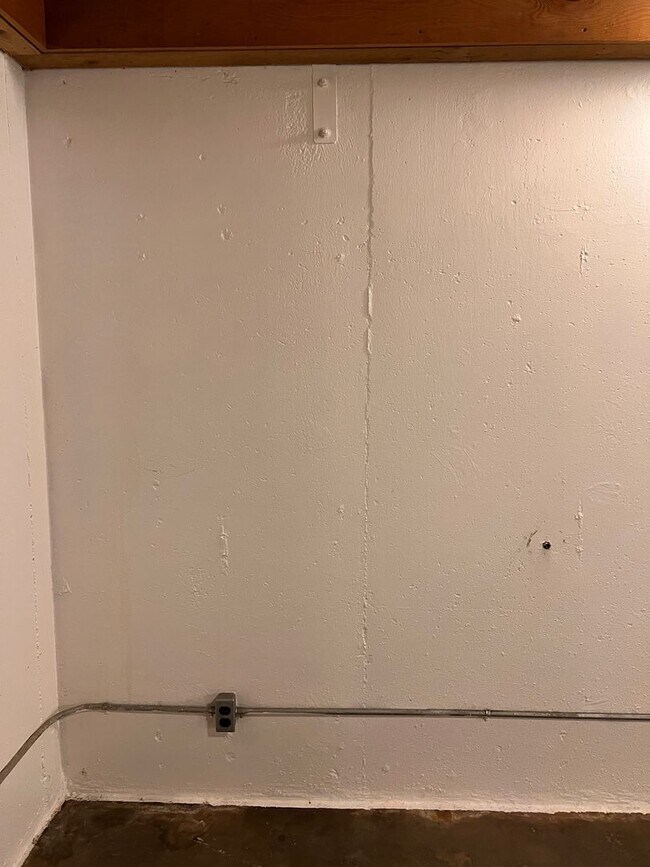 Building Photo - Mars Muni