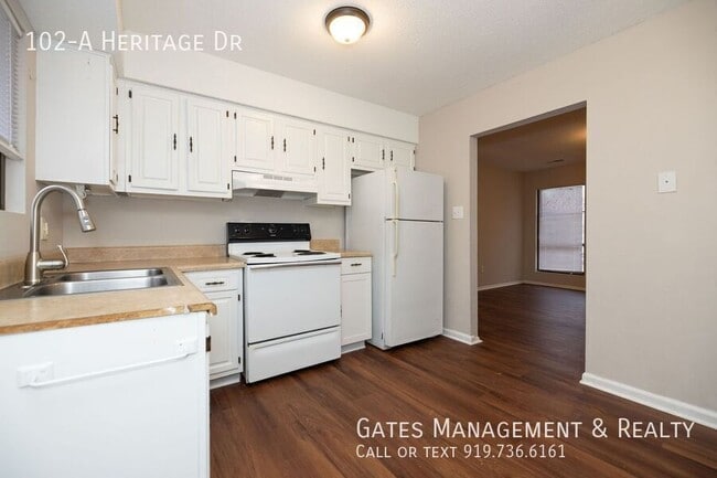 Building Photo - 102 Heritage Dr