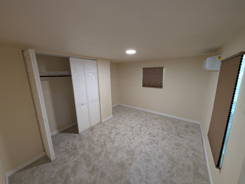 Building Photo - 5072 SE 137th Pl