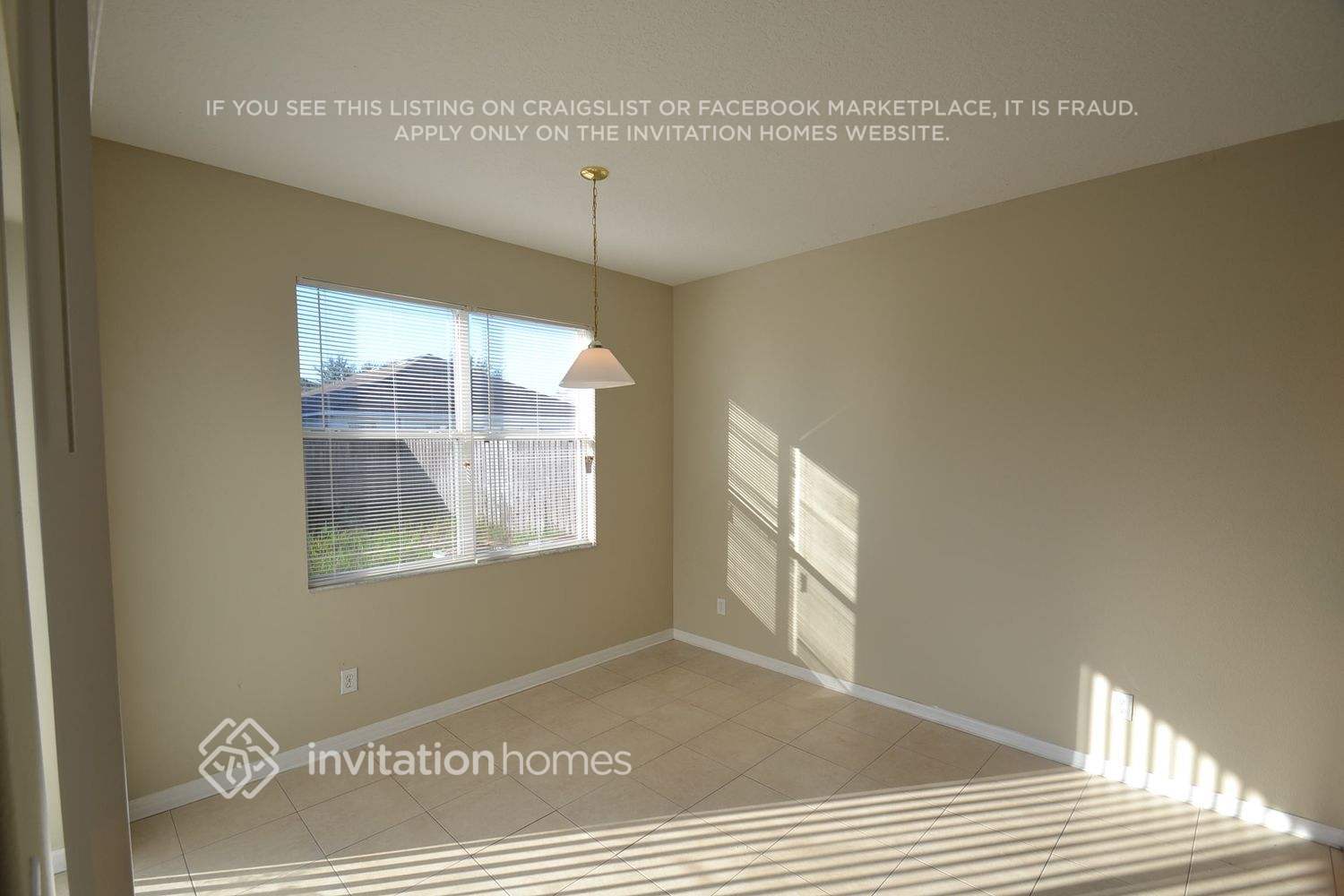 Building Photo - 11166 Golden Silence Dr