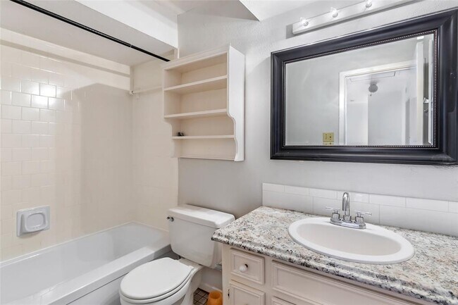 Building Photo - 5869 Sampley Way