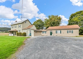 Building Photo - 9604 Dry Bridge Rd