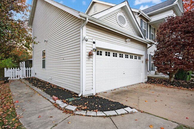 Building Photo - Stunning 4,166 Sq. Ft. Home in Westridge O...