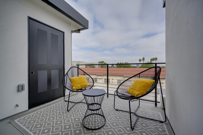 Building Photo - 4422 Riley Dr