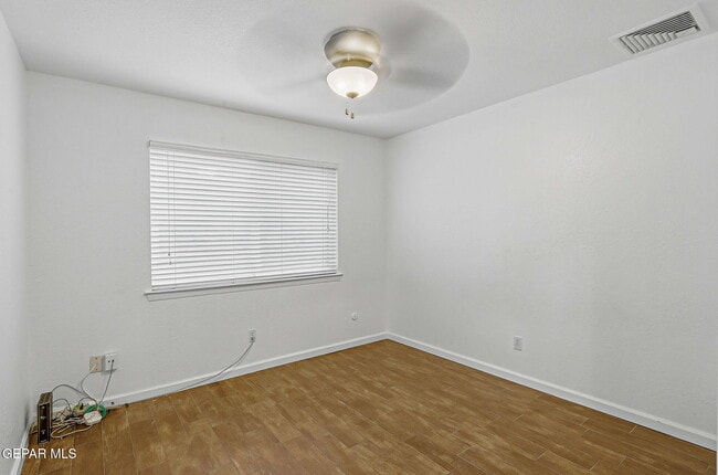 Building Photo - 1732 Russ Randall St