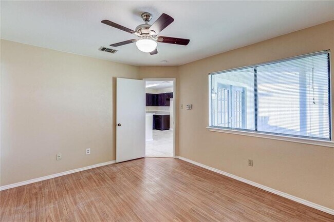 Building Photo - 12329 Tomanet Trail