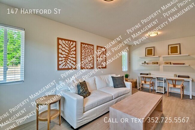 Building Photo - 147 Hartford St