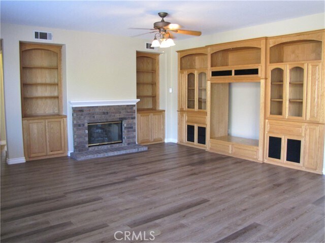 Building Photo - 7342 Corona Valley Ave