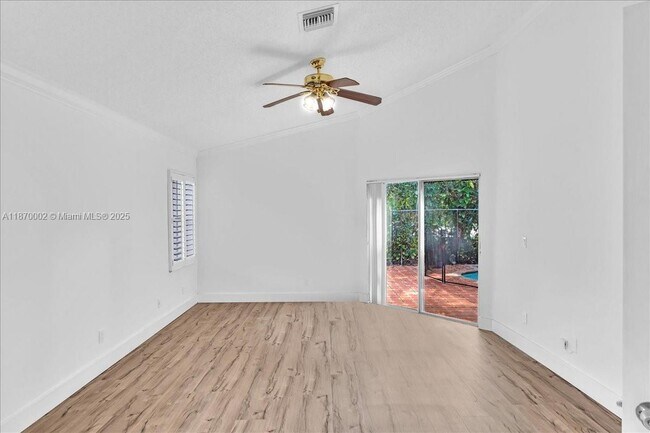 Building Photo - 5650 NW 40th Terrace