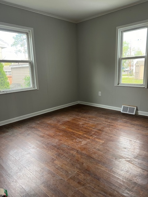 Building Photo - 303 Pryor Ave