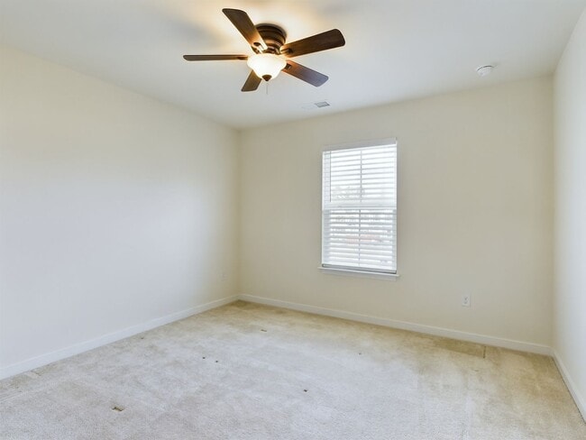 Building Photo - 6127 Buntline Ln