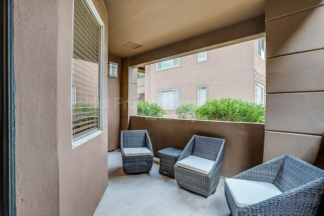 Building Photo - 7009 E Acoma Dr