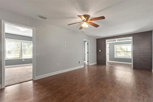 Building Photo - 3106 E Trapnell Rd