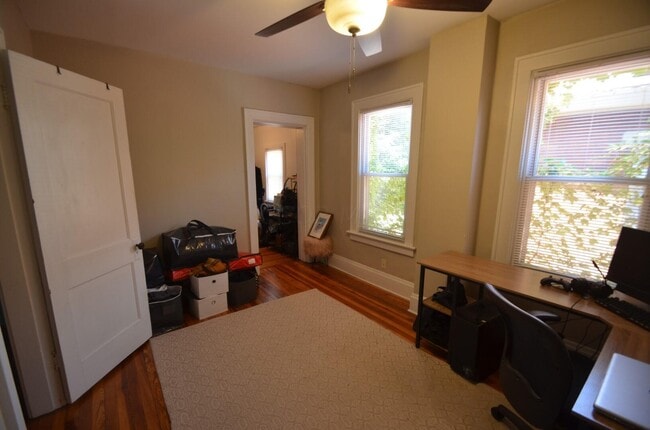 Building Photo - 1047 Harrison Ave