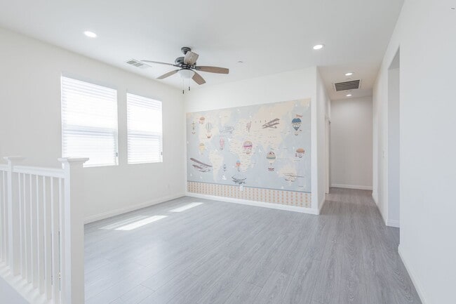 Building Photo - 16220 Retreat Ct