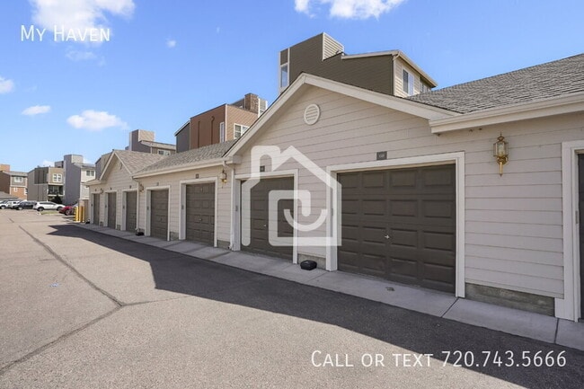 Building Photo - 15700 E Jamison Dr