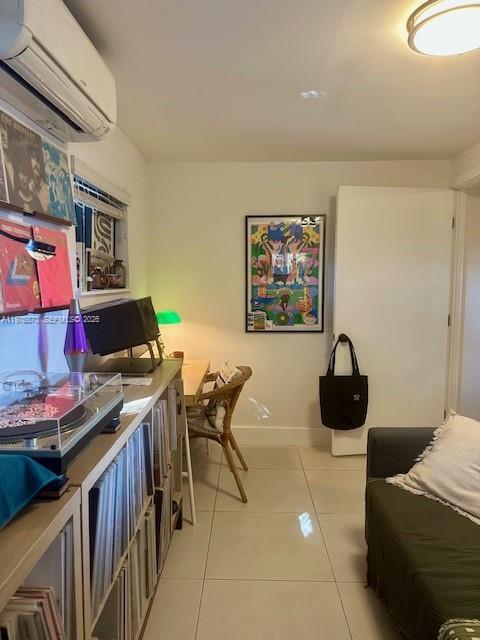 Building Photo - 1750 NE 144th St