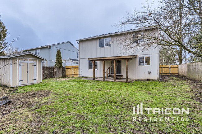 Building Photo - 502 SW 22nd Ave