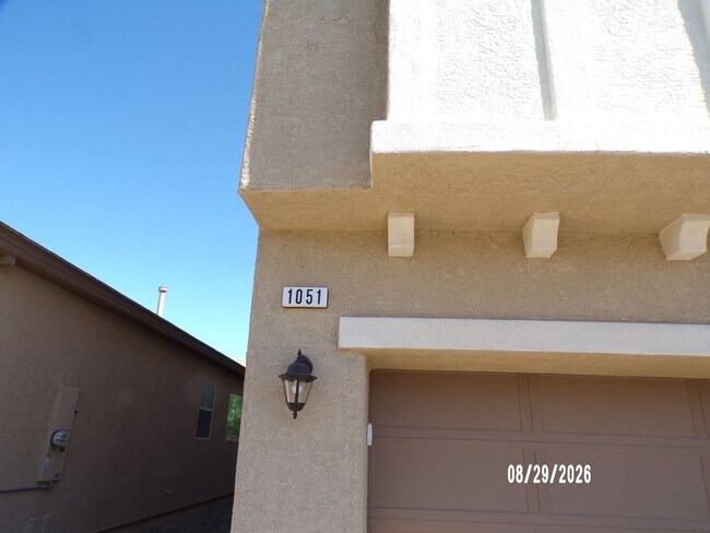 Building Photo - 1051 Whitworth Ave