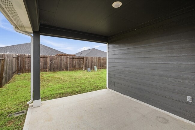 Building Photo - 31814 Hallington Hl Ln