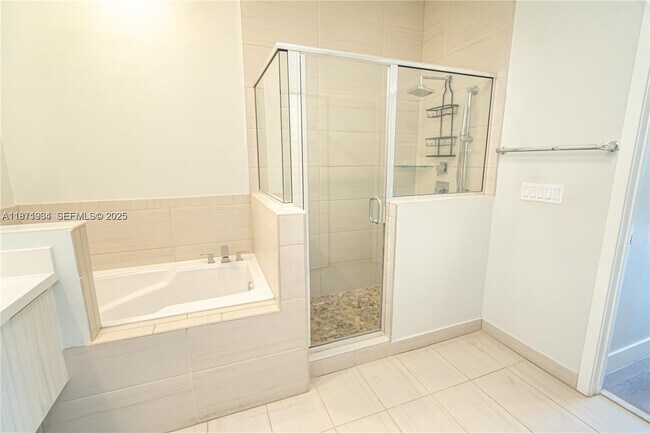 Building Photo - 10574 NW 81st Terrace