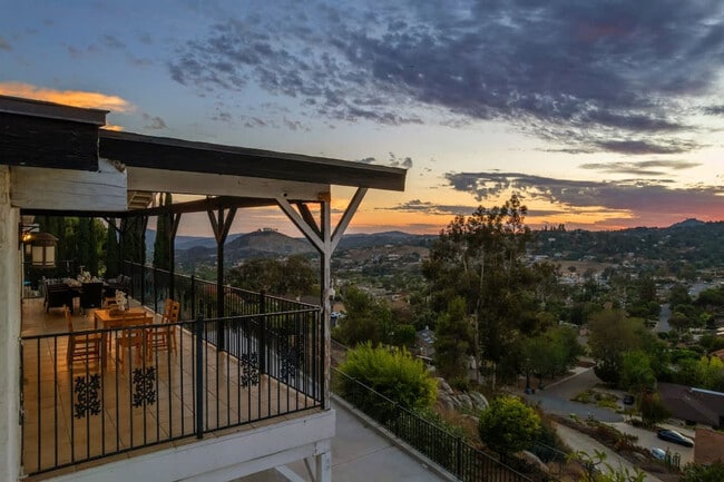 Building Photo - 1853 Penasco Rd