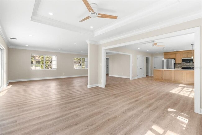 Building Photo - 11 Brightwaters Cir NE