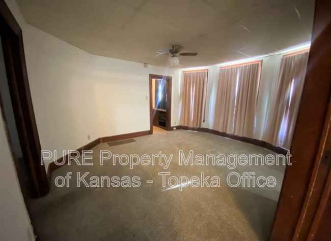 Building Photo - 416 SW Clay St