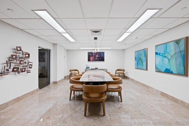 Building Photo - 3750 Galt Ocean Dr