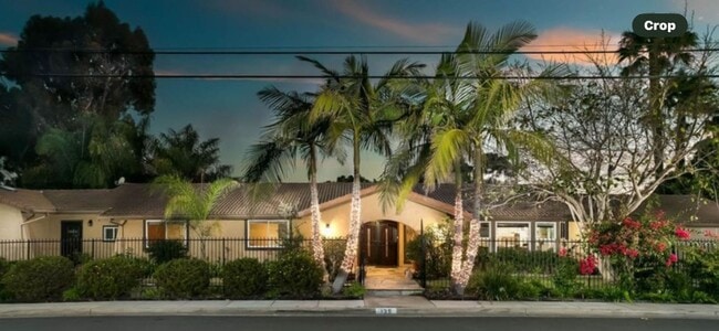 Building Photo - Single story 4 bedroom home with large floorplan and a backyard made for entertaining