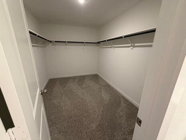 Building Photo - 3539 Adelie Ln
