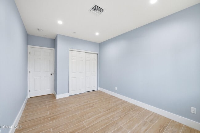 Building Photo - 13100 Filmore St