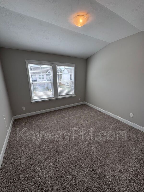 Building Photo - 2071 Denmark Ave SE