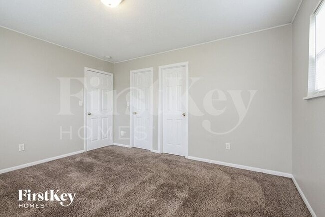 Building Photo - 6479 Hazelhatch Dr