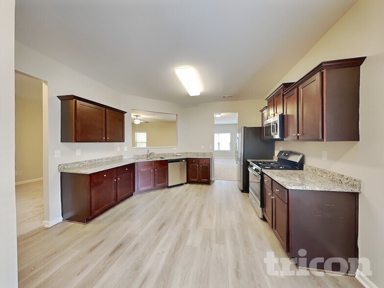 Building Photo - 38 Ponders Rd