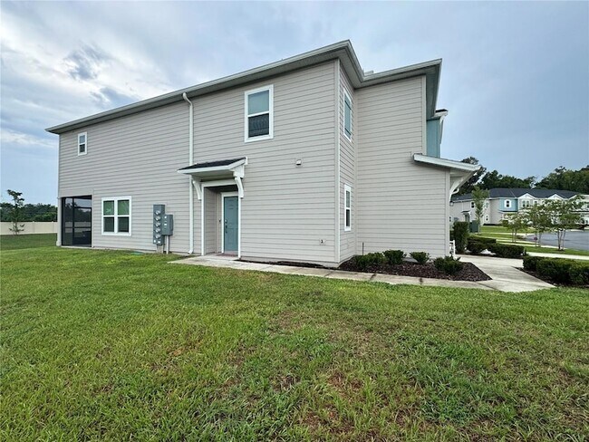 Building Photo - 3339 SE 37th Ave Rd