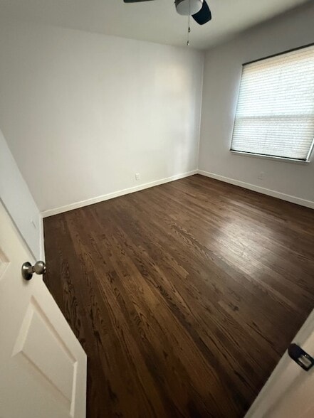 Building Photo - 914 N Olive St