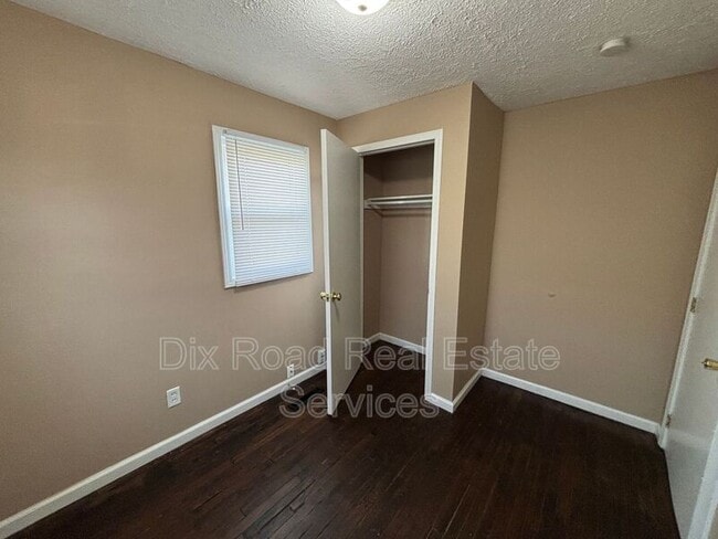 Building Photo - 3828 Angus Ln