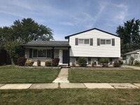 Building Photo - 2719 Pall Mall Dr