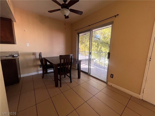 Building Photo - 2752 Eldora Cir