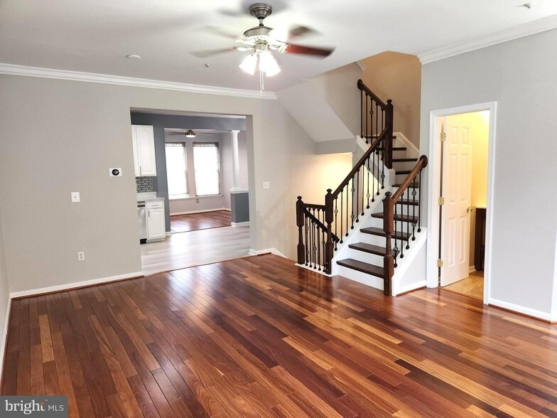 Building Photo - 7903 Canter Ct